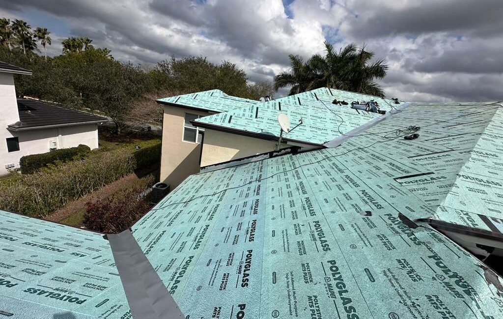 How Professional Roofing Services Protect Your Investment